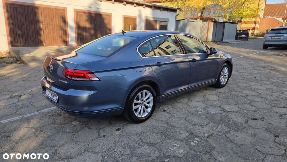 Volkswagen Passat 2.0 TDI BMT Comfortline - 5