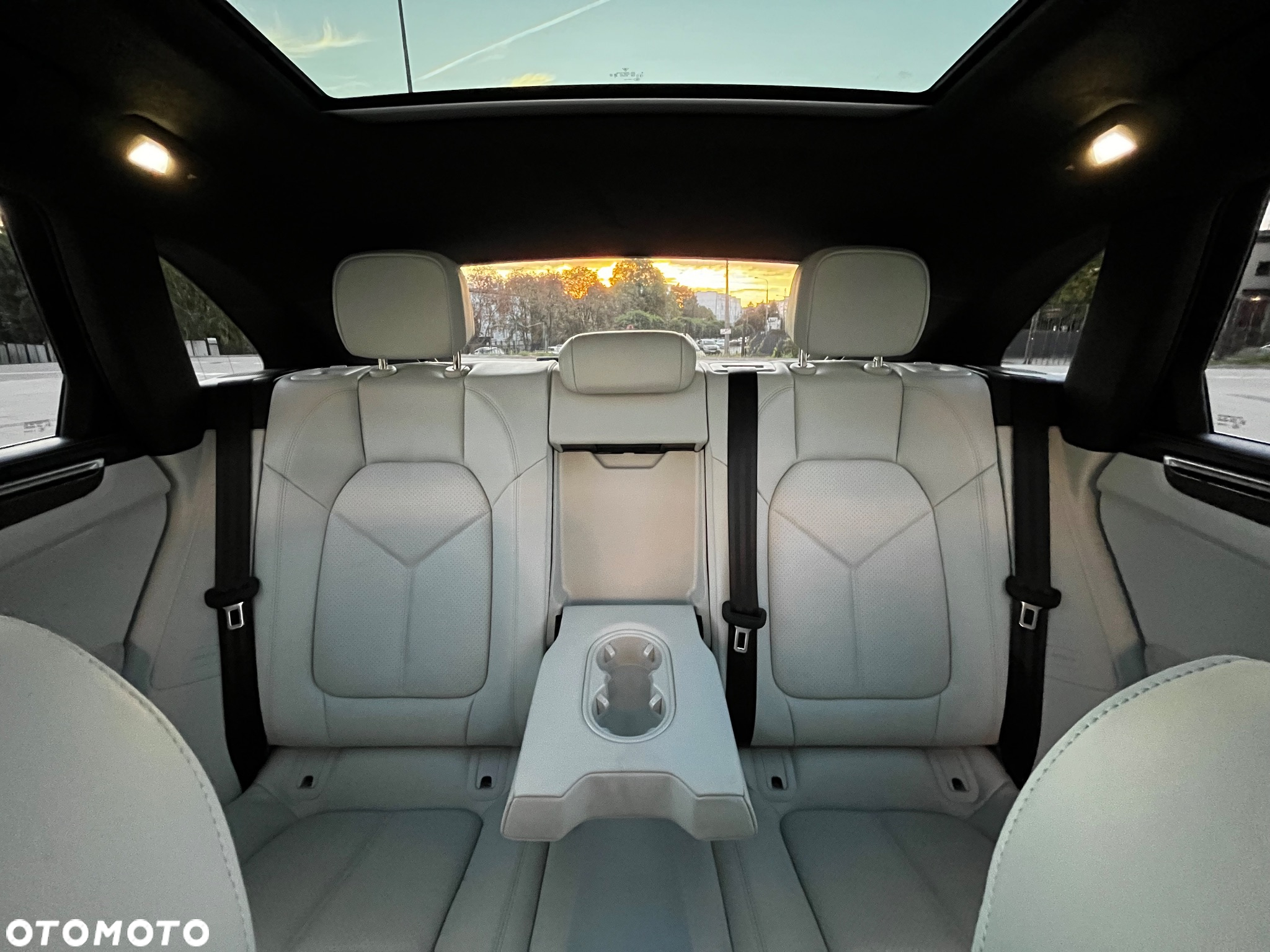 Porsche Macan S - 40