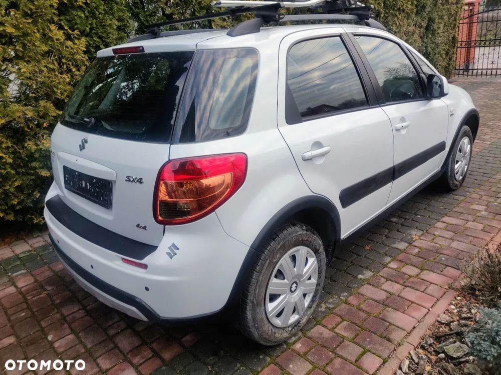 Suzuki SX4 2.0 DDiS 4x4 Comfort - 8