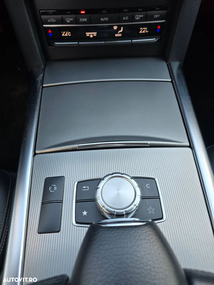 Mercedes-Benz E 300 BLUETEC - 17