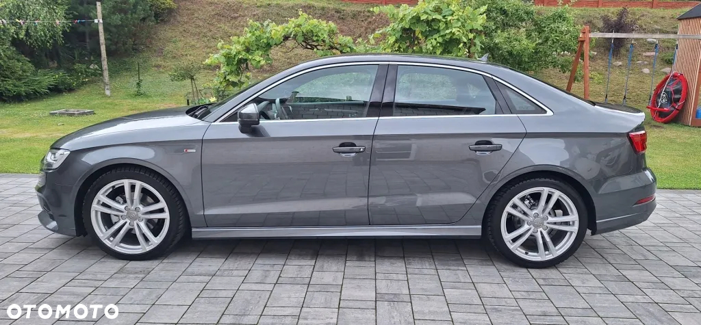 Audi A3 1.6 TDI Sport S tronic - 4