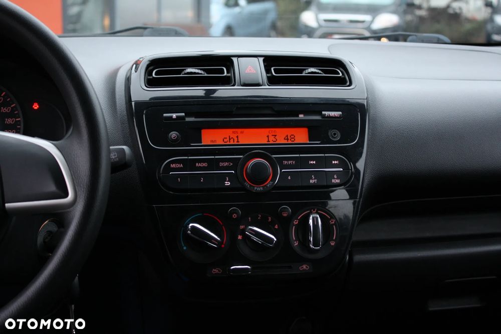 Mitsubishi Space Star - 22