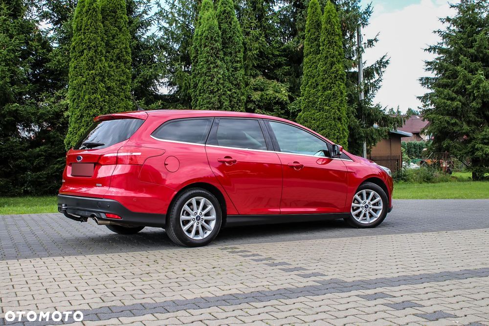 Ford Focus 1.5 EcoBoost Titanium Business - 18