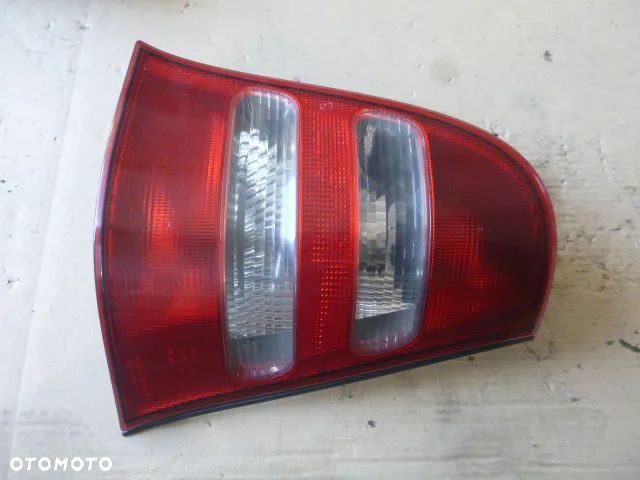 LAMPA LEWY TYŁ PRAWY TYŁ KOMPLET MERCEDES A KLASA W168 - 15