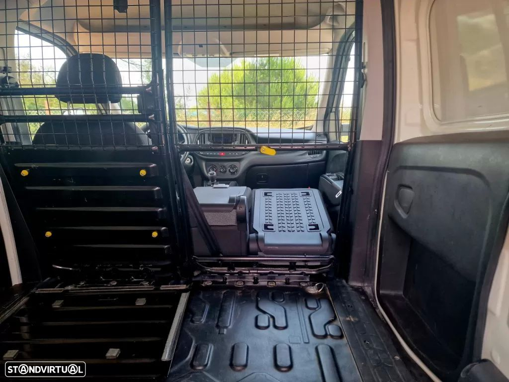 Fiat Doblo Cargo 1.6 Multijet-IVA Dedutível-AC - 29