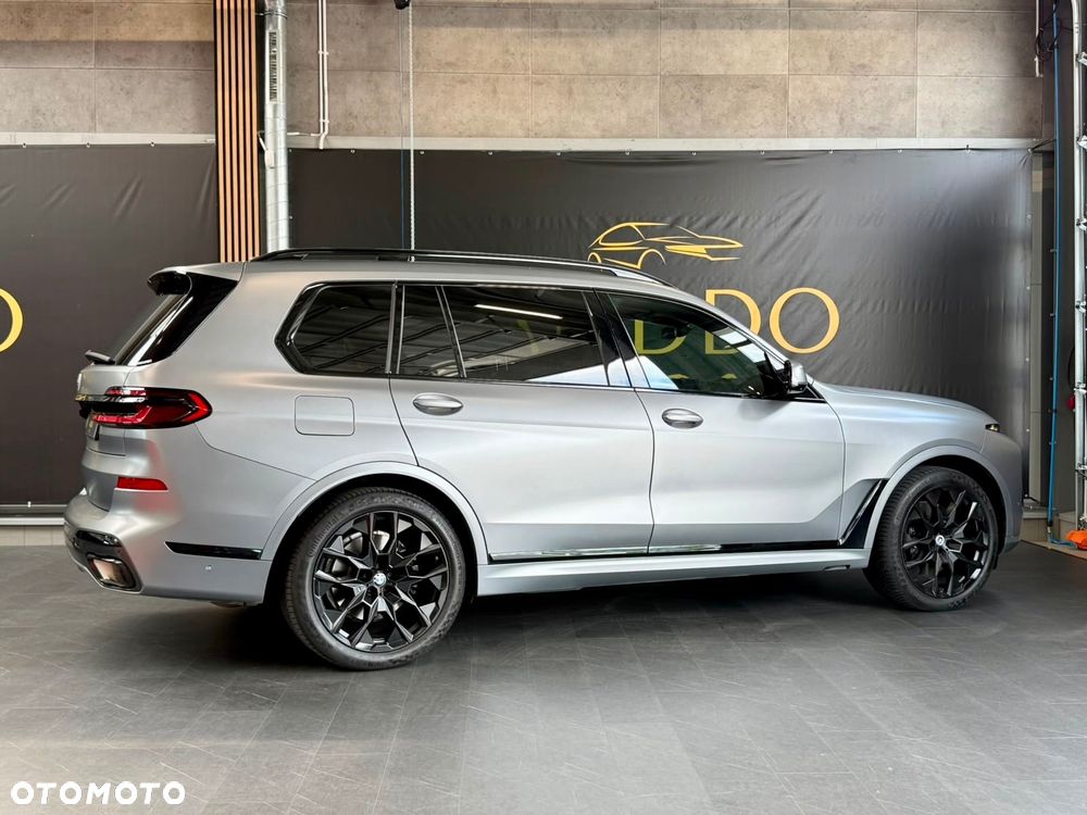 BMW X7 xDrive40d mHEV sport - 11