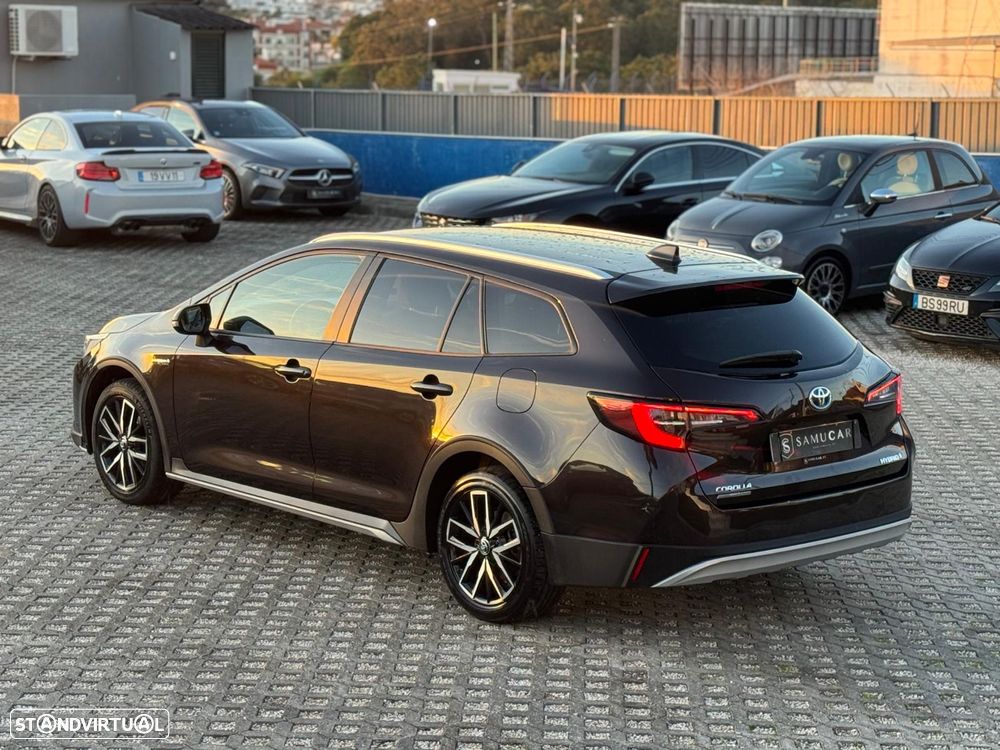 Toyota Corolla Touring Sports 1.8 Hybrid Trek - 2