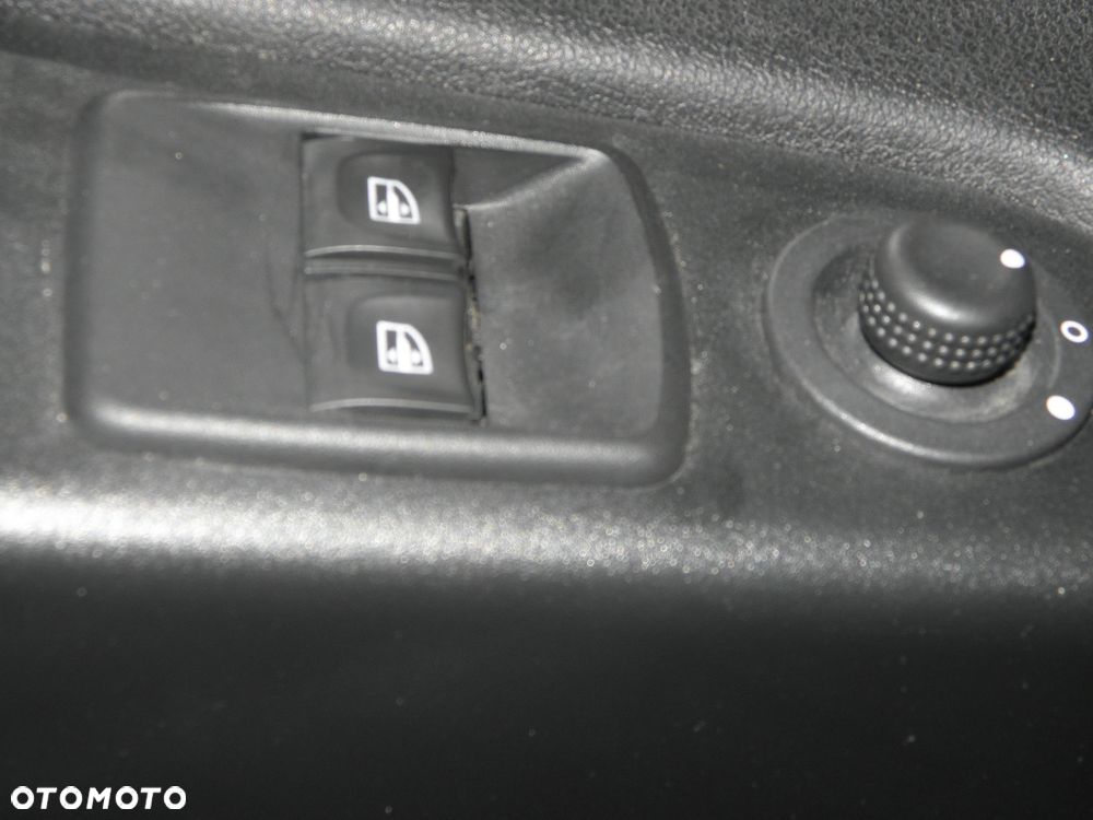 Renault TRAFIC - 17