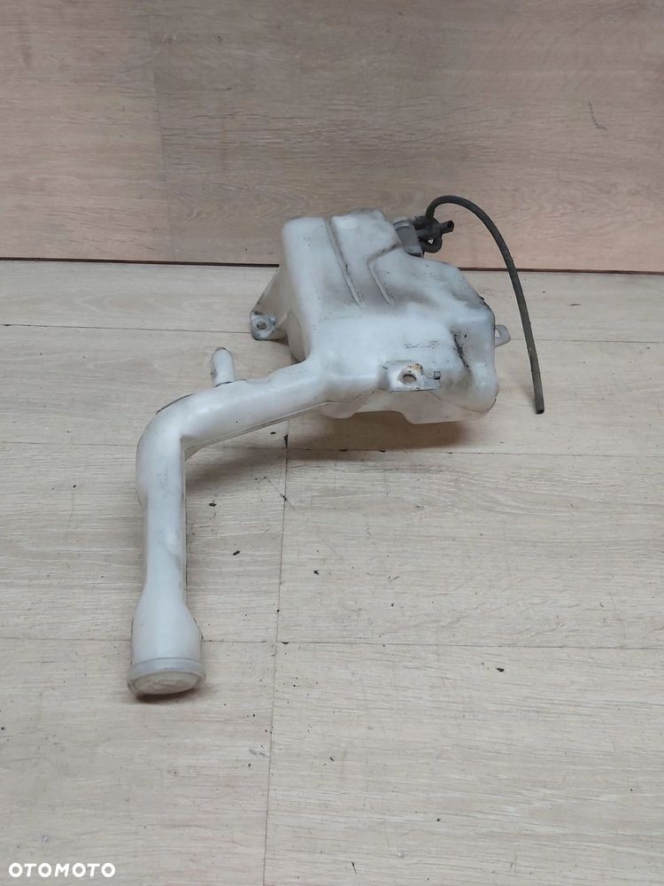 MAZDA 2 II DE zbiorniczek spryskiwaczy - 2