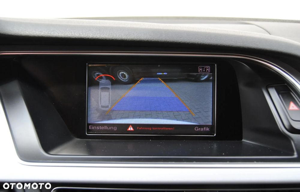 Audi A4 Avant 2.0 TDI DPF clean diesel quattro S tronic S line Sportpaket - 8