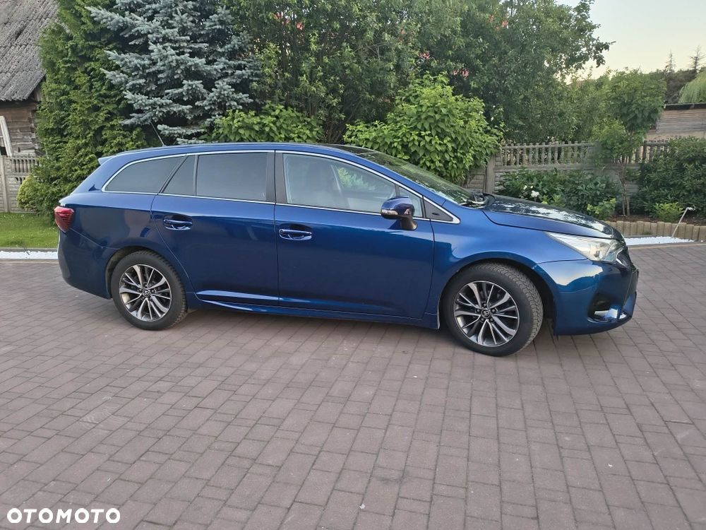 Toyota Avensis - 3
