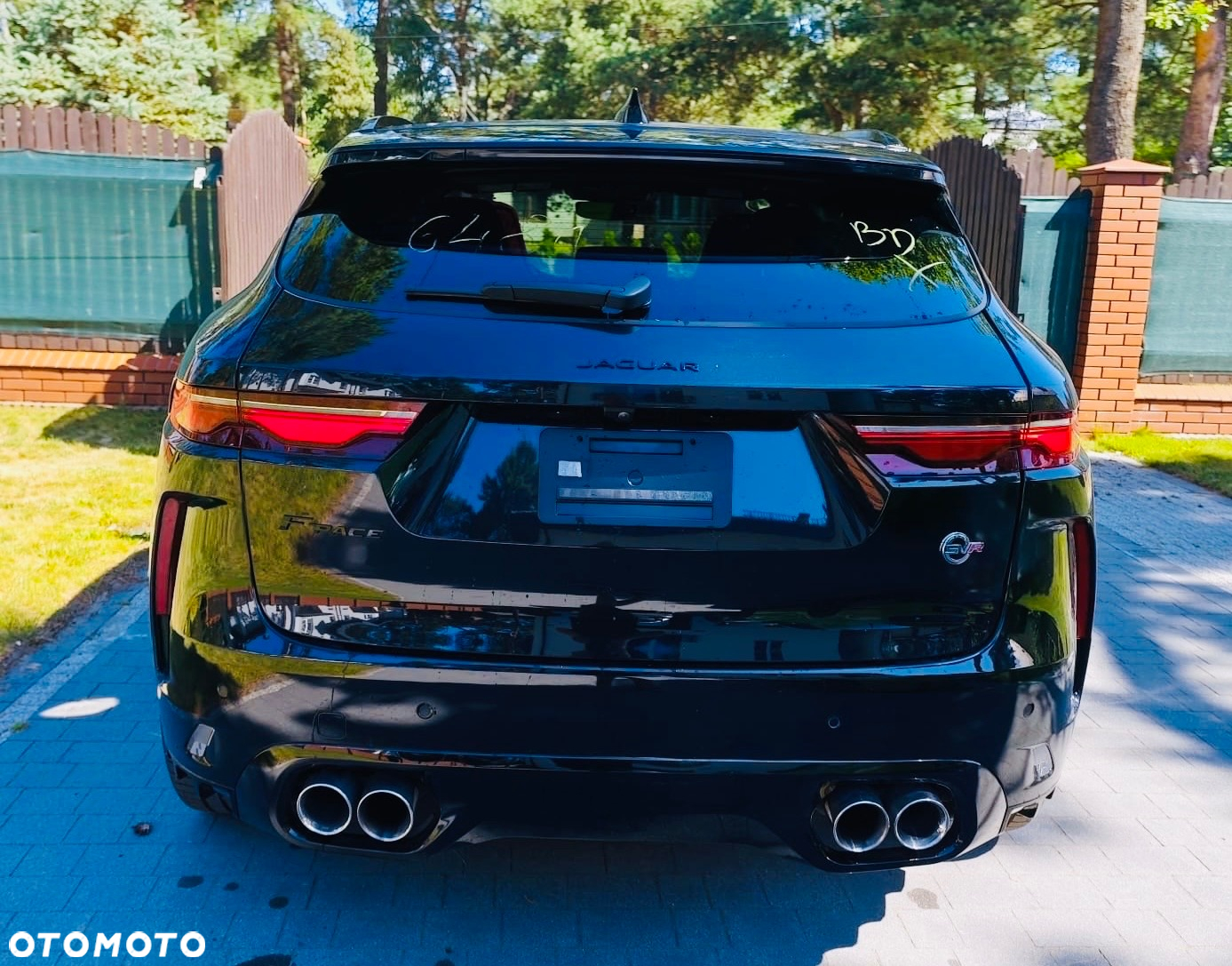 Jaguar F-Pace 5.0 V8 P550 AWD SVR - 4