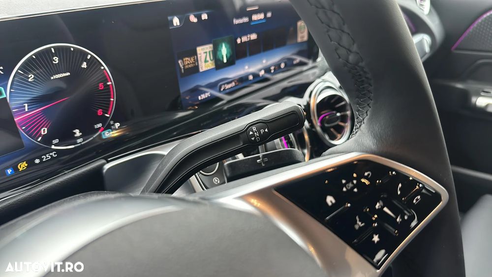 Mercedes-Benz GLB 220 d 8G-DCT Progressive - 13