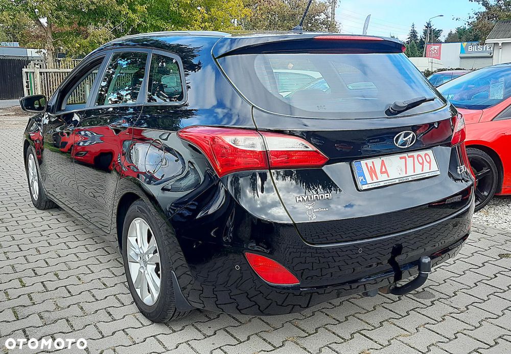 Hyundai i30 i30cw 1.4 Style - 4