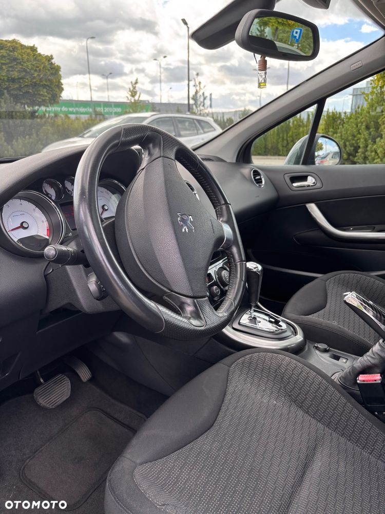 Peugeot 308 - 5