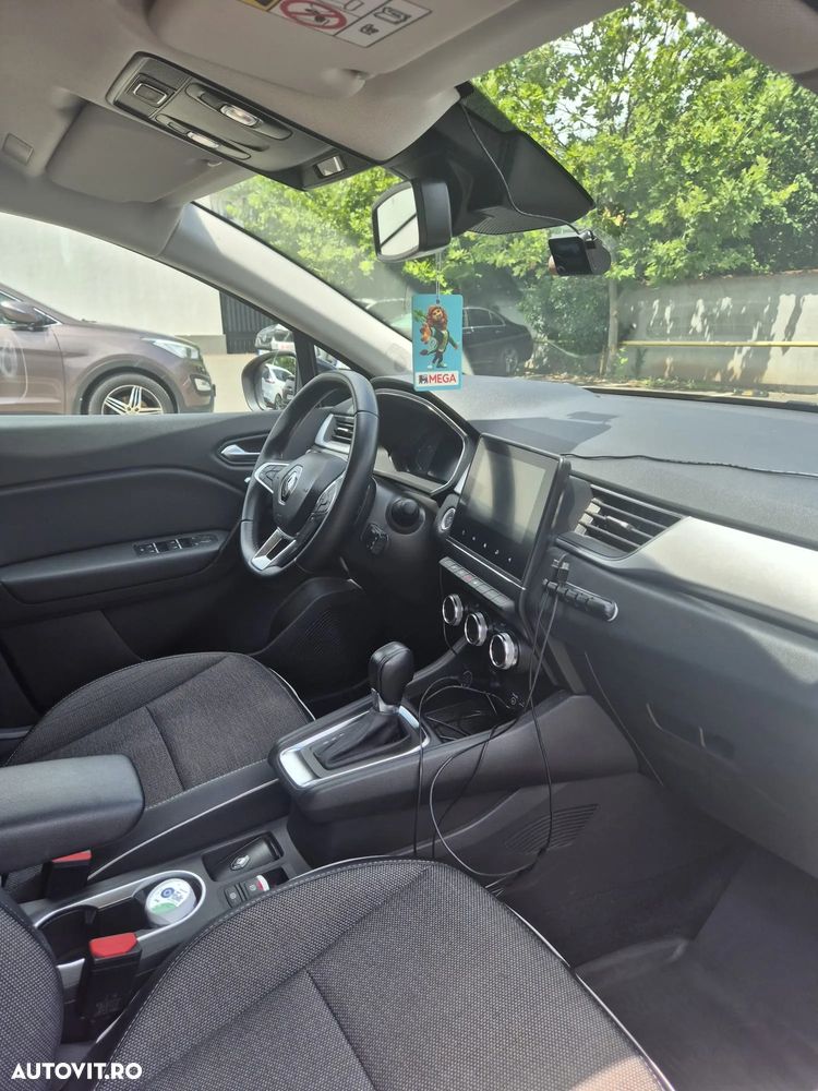 Renault Captur MHEV 140 EDC Techno - 10