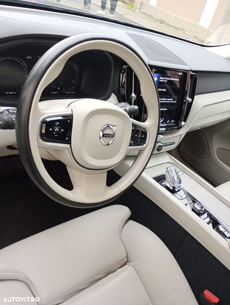 Volvo Xc60 2020 photo 3