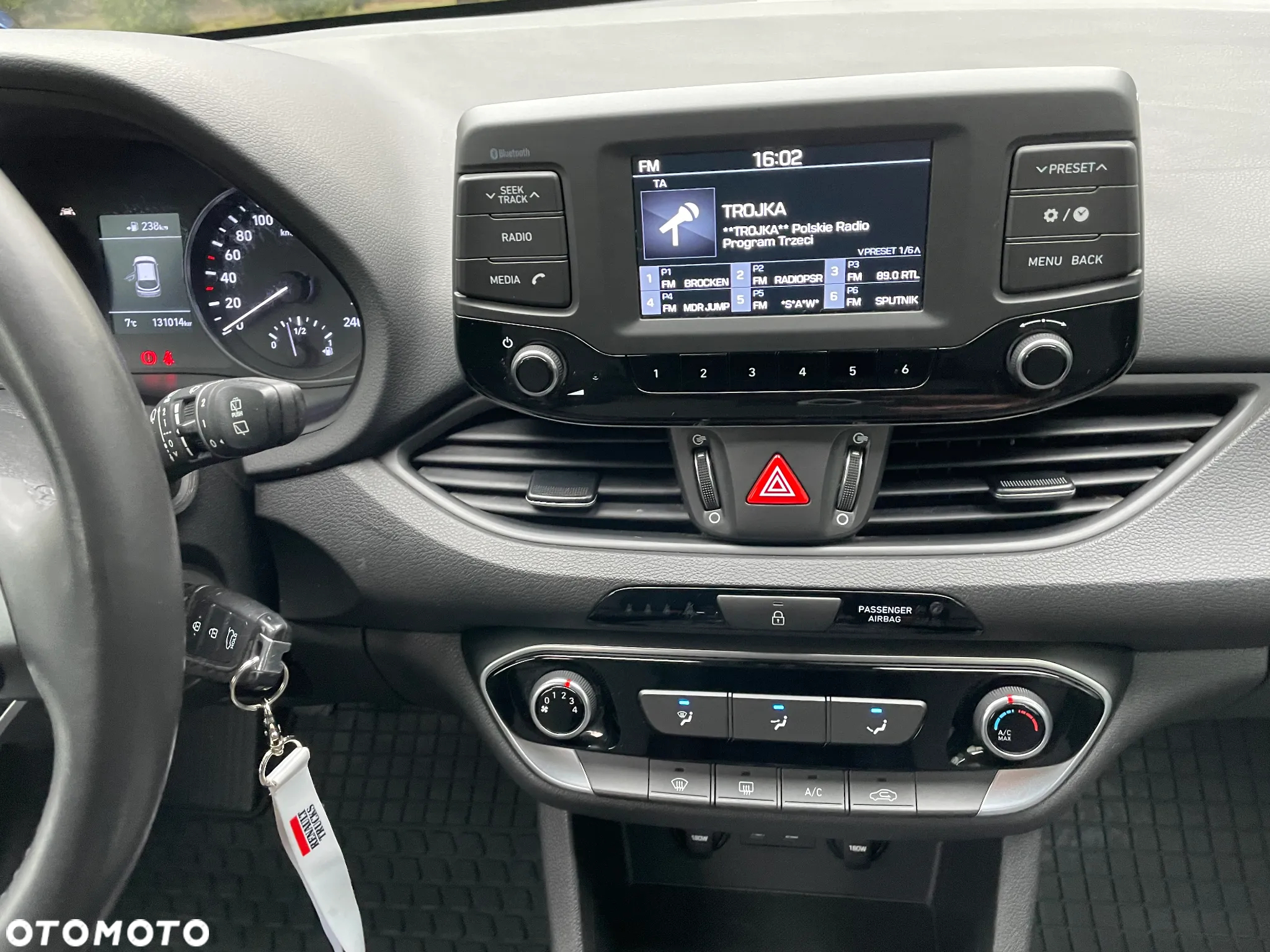 Hyundai i30 Kombi 1.0 T-GDI Family - 33
