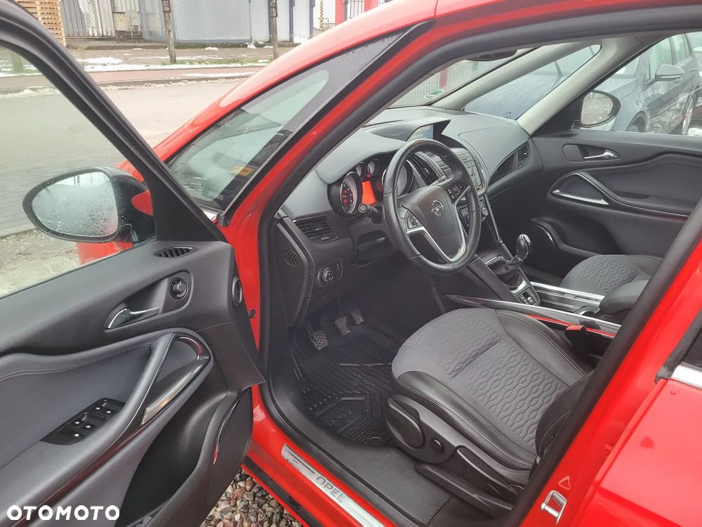 Opel Zafira 1.4 T Cosmo EcoFLEX S&S - 11