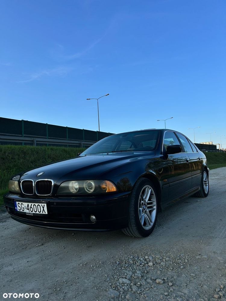BMW Seria 5 525i - 10