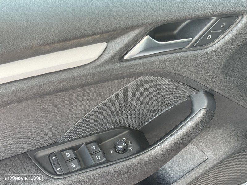 Audi A3 Sportback 2.0 TDI Design - 5