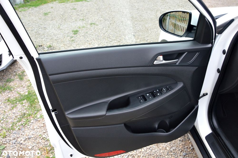 Hyundai Tucson blue 1.6 GDi 2WD Passion - 23