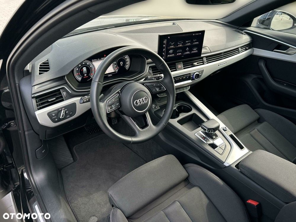 Audi A4 Allroad - 11