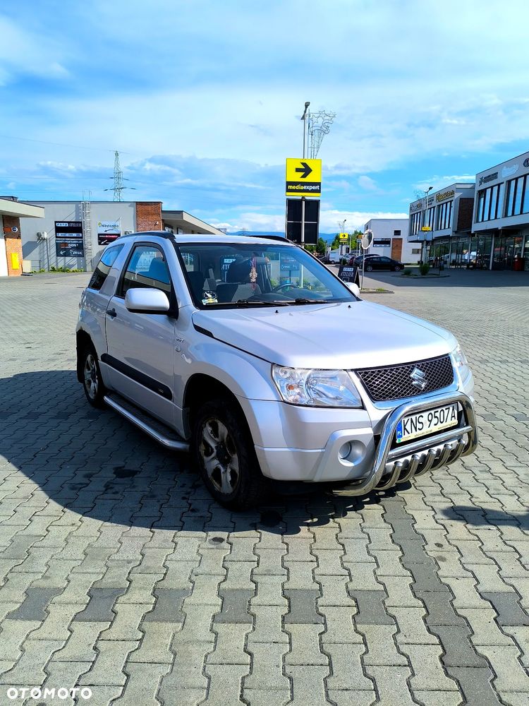 Suzuki Grand Vitara 1.6 - 2