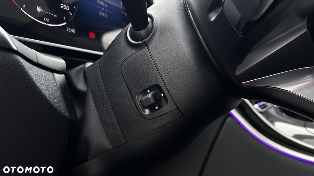 Mercedes-Benz GLC - 19