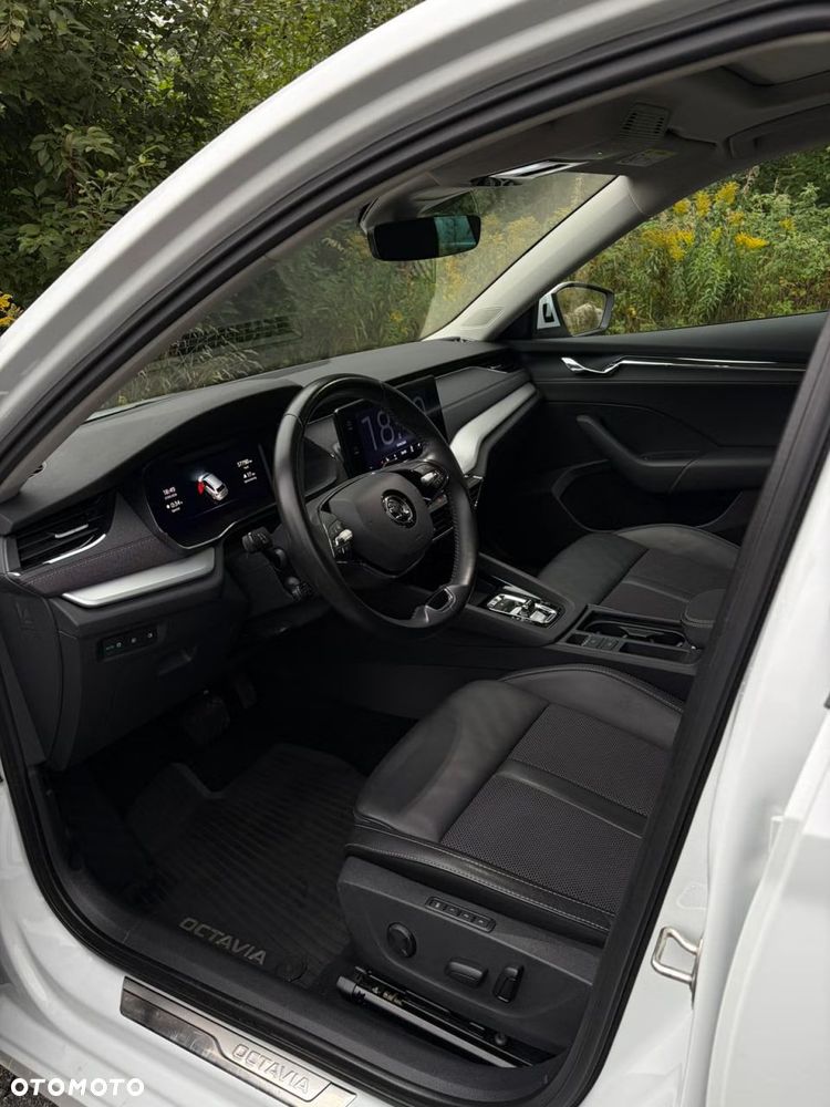 Skoda Octavia 1.4 TSI Plug-In Hybrid Style DSG - 10