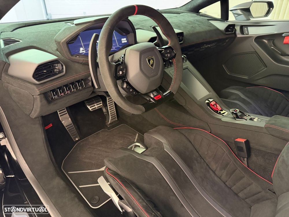 Lamborghini Huracán STO - 27