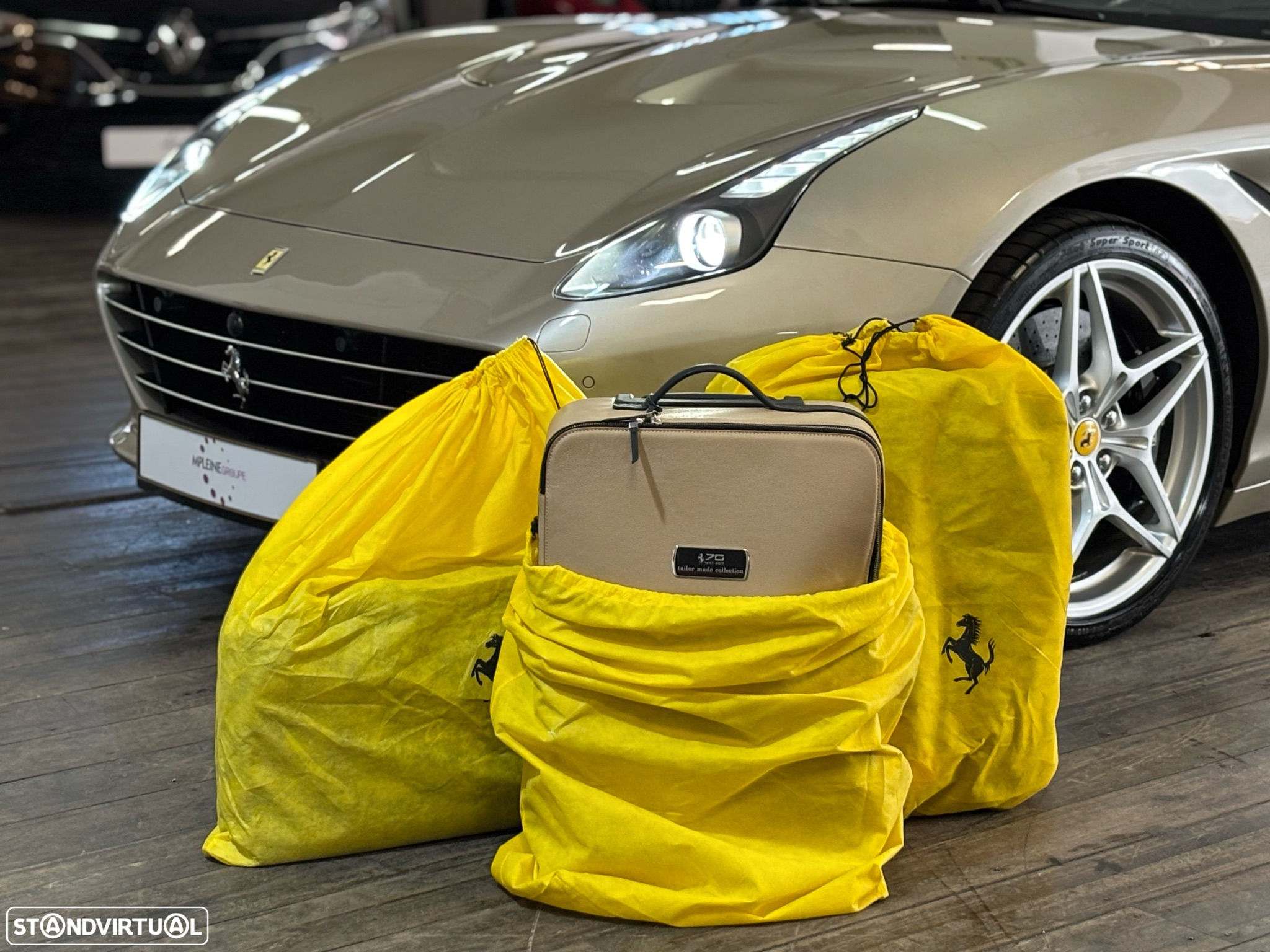 Ferrari California T - 30