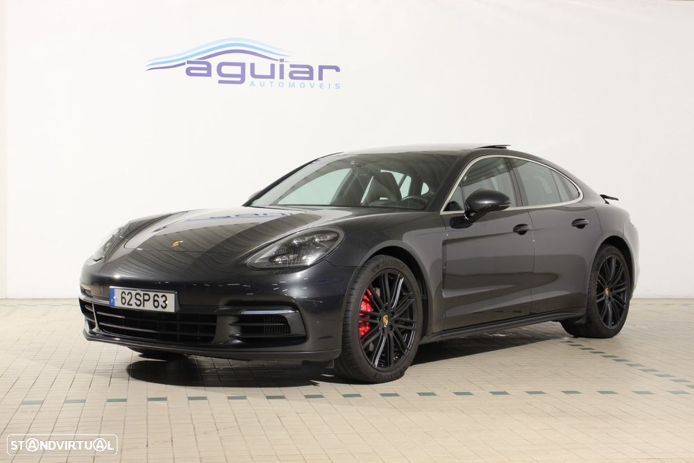 Porsche Panamera 4 S - 2