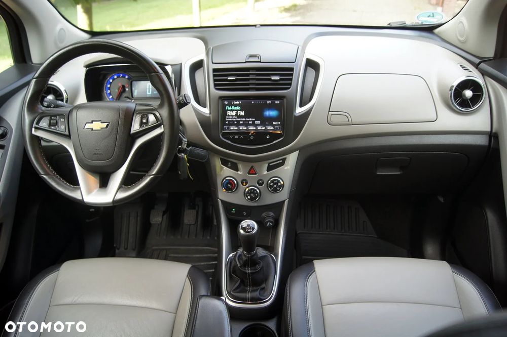 Chevrolet Trax 1.4T AWD LS+ - 23