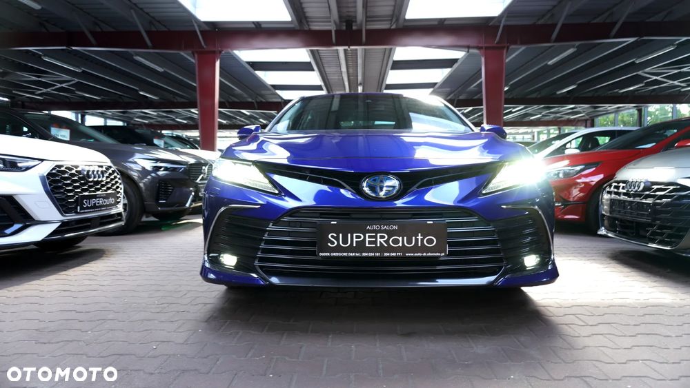 Toyota Camry 2.5 Hybrid Executive CVT - 6