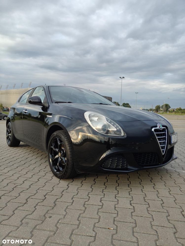 Alfa Romeo Giulietta 2012 photo 4
