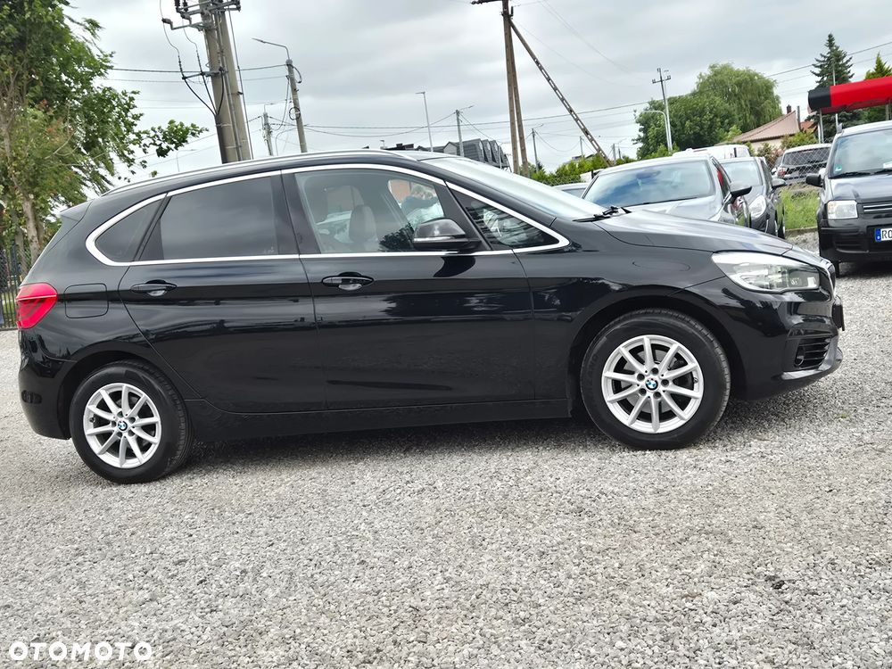 BMW Seria 2 216d Sport Line - 14