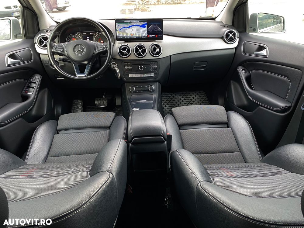 Mercedes-Benz B 180 d 7G-DCT AMG Line - 3
