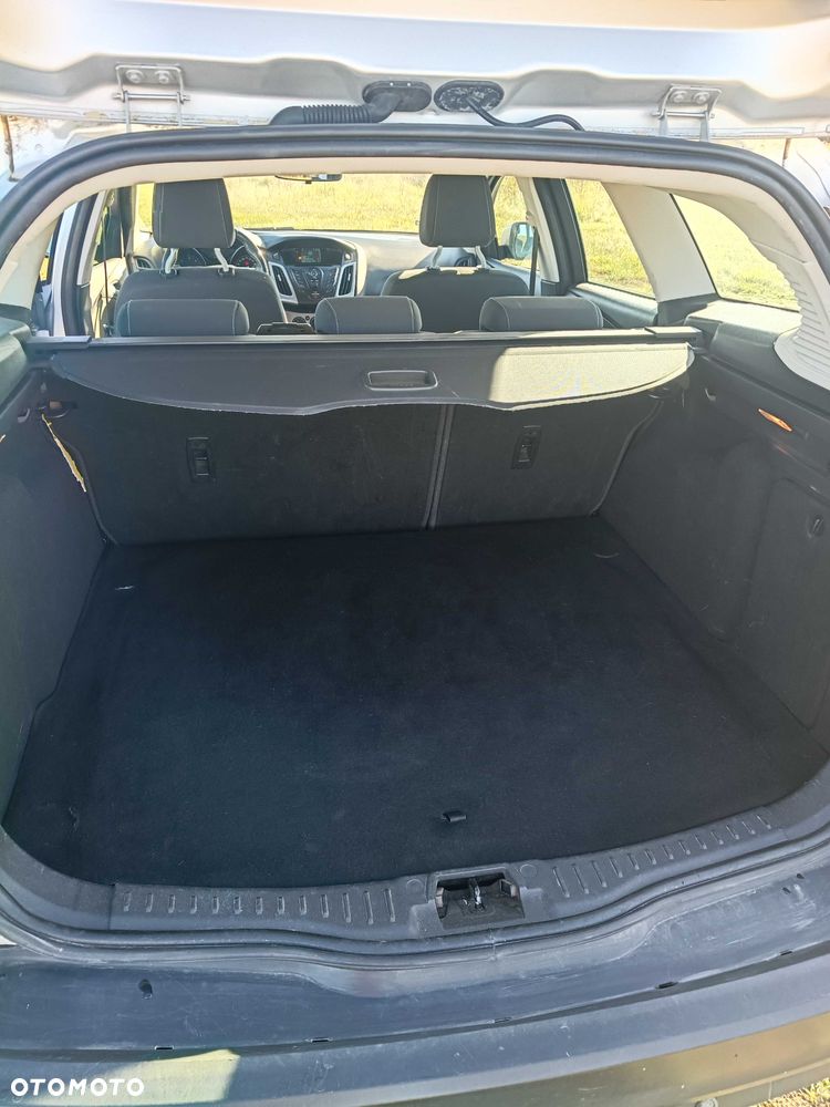 Ford Focus - 8