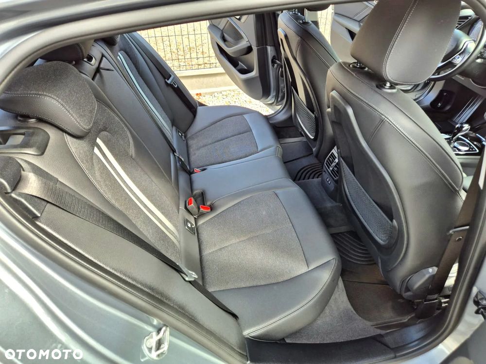 BMW Seria 1 120i Sport Line - 12
