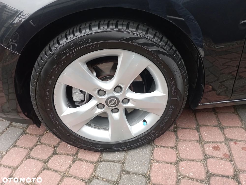 Opel Astra 1.7 CDTI DPF Cosmo - 22