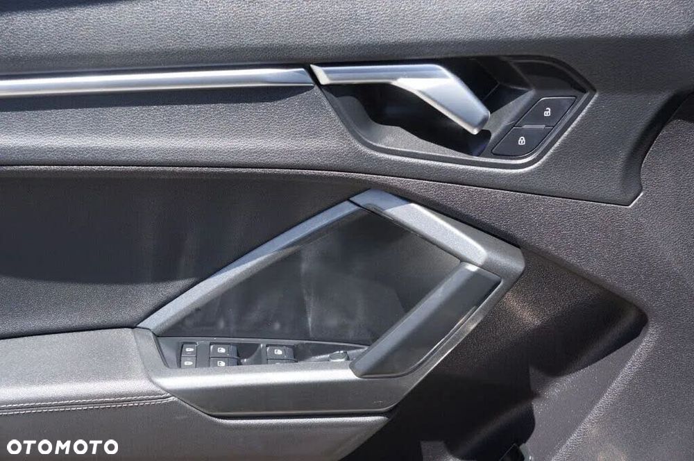 Audi Q3 45 TFSI Quattro S Line S tronic - 23