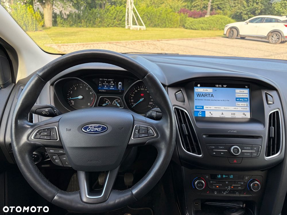 Ford Focus 1.0 EcoBoost STart-Stopp-System TITANIUM - 5