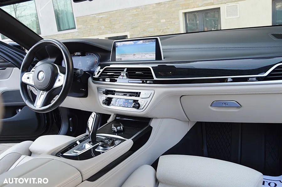 BMW Seria 7 740d xDrive - 36