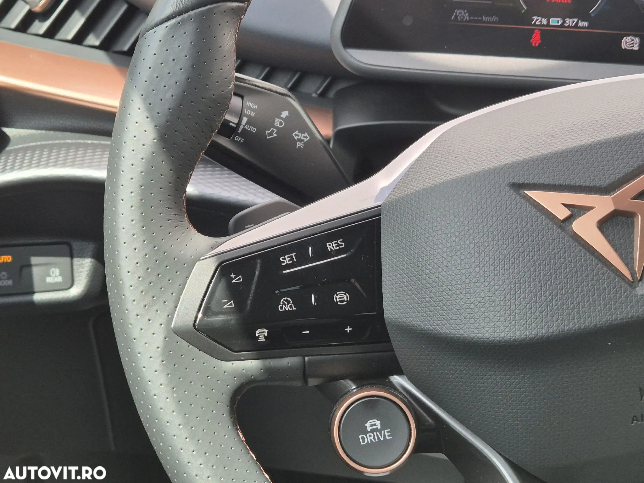 Cupra Tavascan - 15