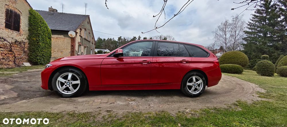 BMW Seria 3 318d - 3