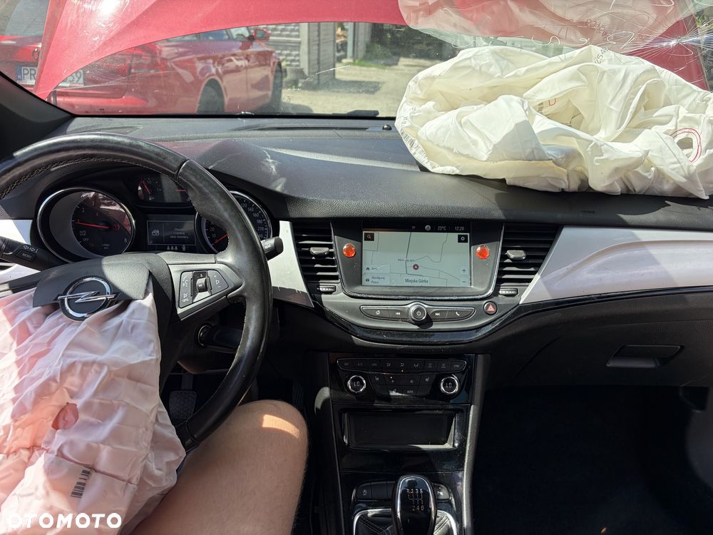 Opel Astra - 6
