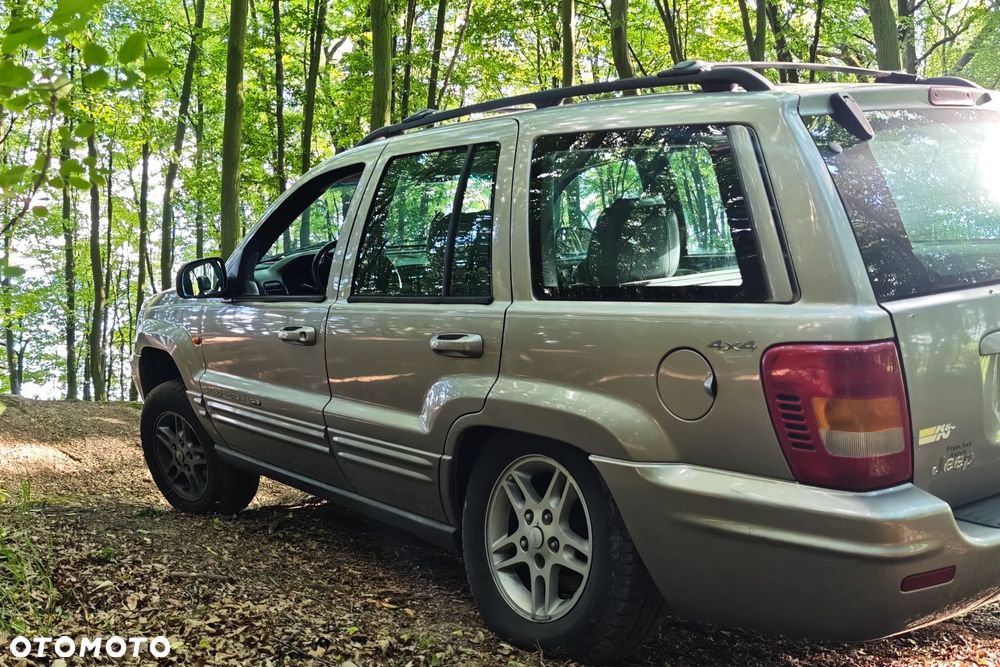 Jeep Grand Cherokee - 10