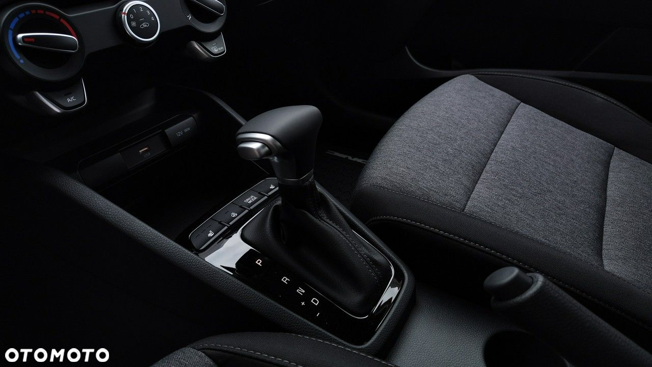 Kia Stonic - 12