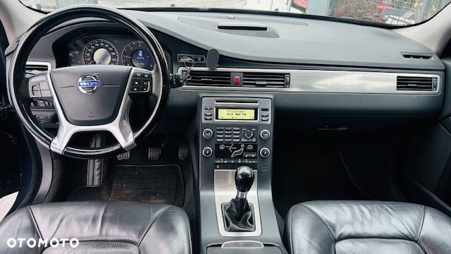 Volvo V70 2.0D Momentum - 5